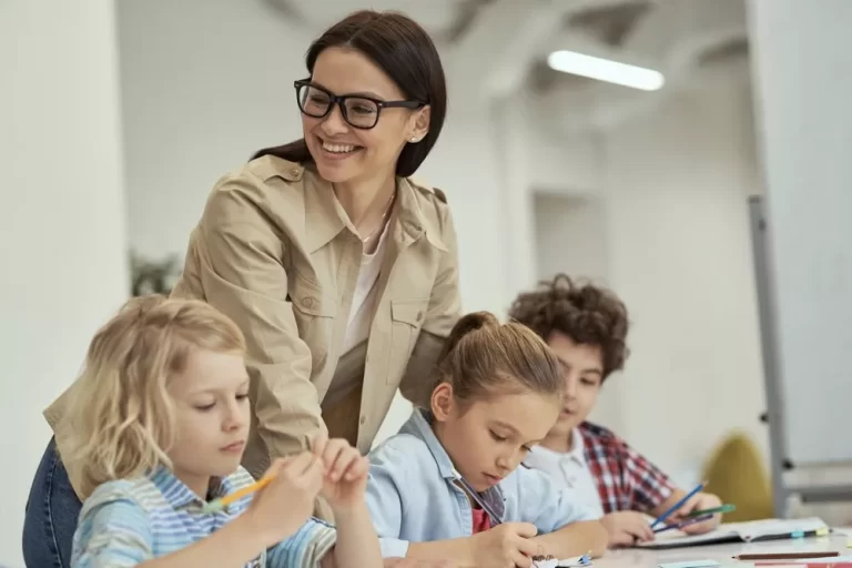 Sistemas de gestão escolar
